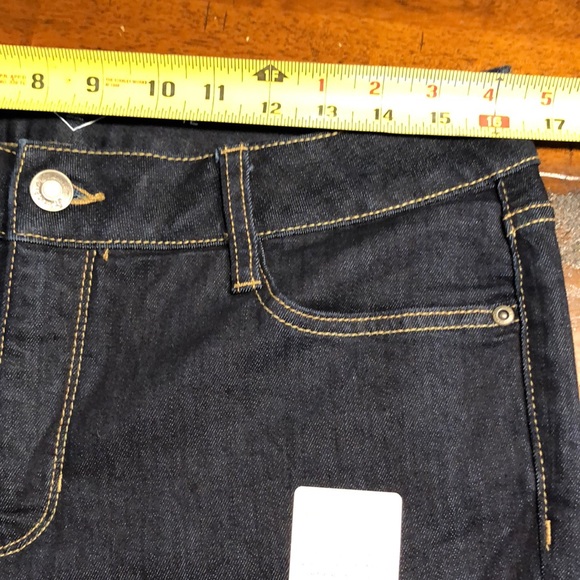 St. John’s Bay Secretly Slender Denim Capri Jeans - Picture 9 of 12